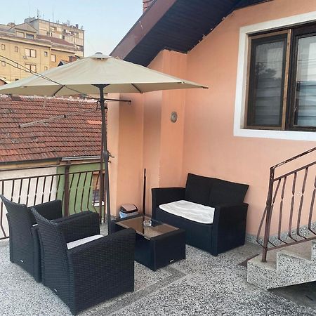 Micin Dom Apartment Пирот Екстериор снимка